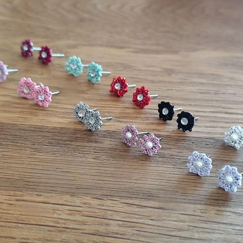 Mini klekljani uhančki matchy komplet - slika 4