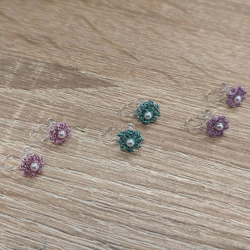 Mini klekljani uhančki matchy komplet - slika 3