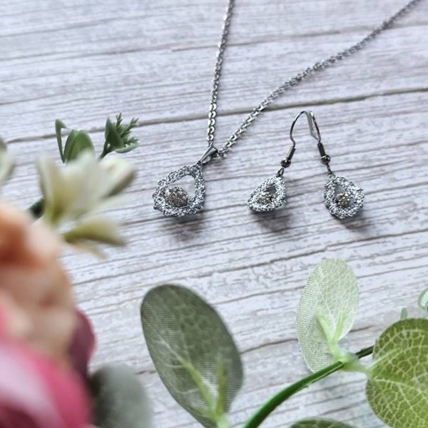 Komplet klekljanega nakita Solzica